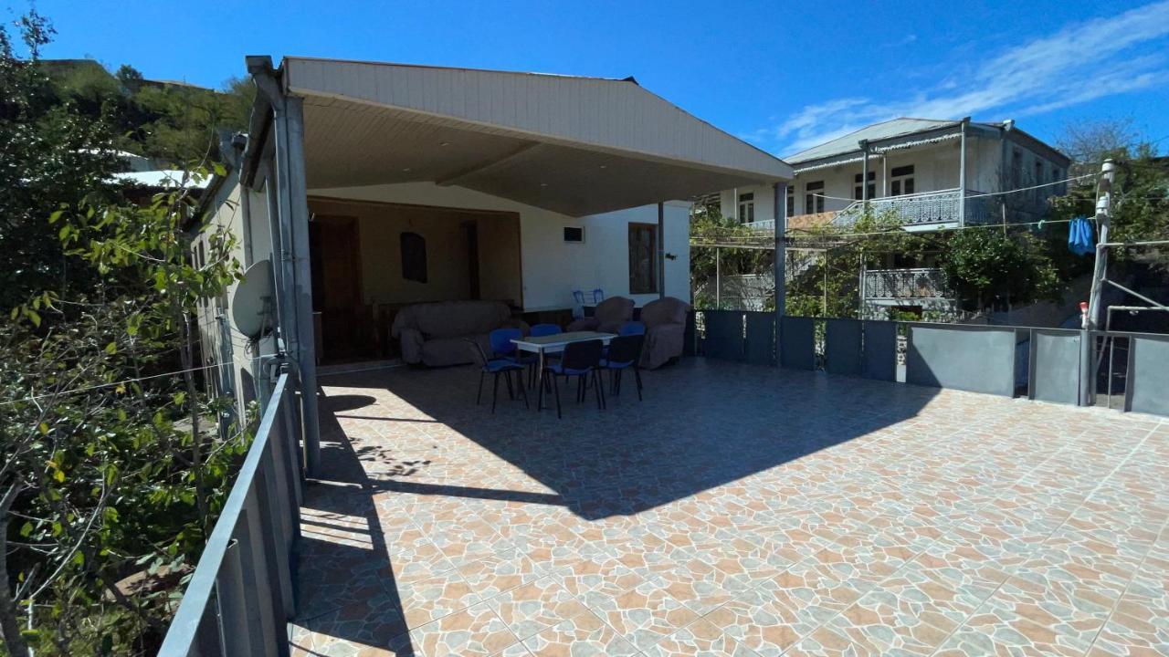 Belas House With Terrace Kutaisi Ngoại thất bức ảnh