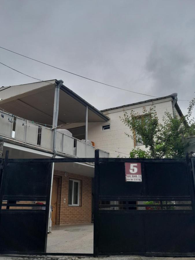 Belas House With Terrace Kutaisi Ngoại thất bức ảnh