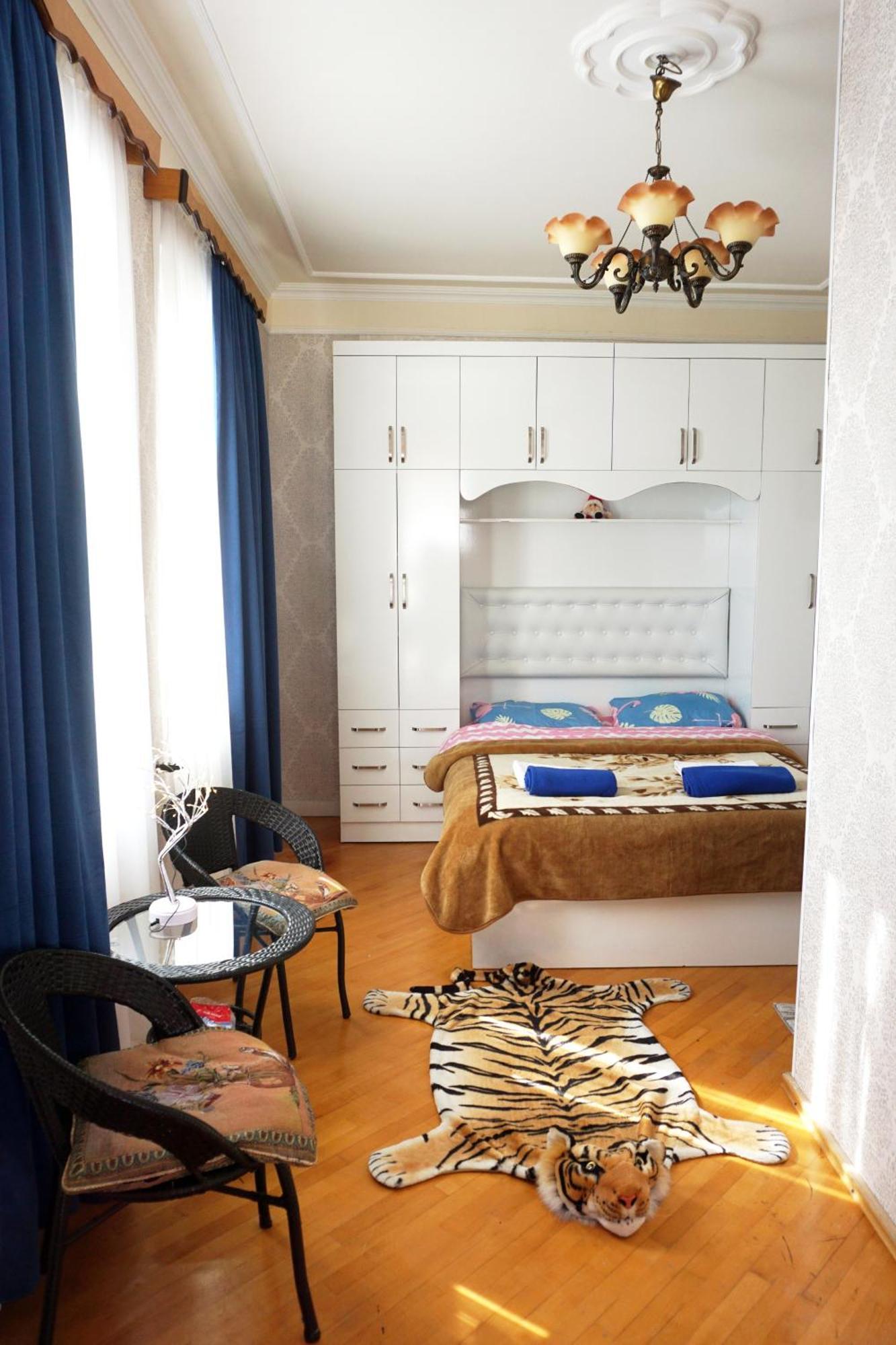 Belas House With Terrace Kutaisi Ngoại thất bức ảnh