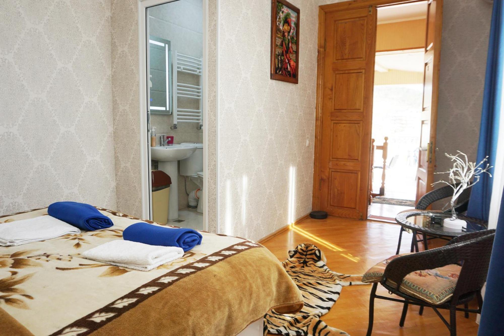 Belas House With Terrace Kutaisi Ngoại thất bức ảnh