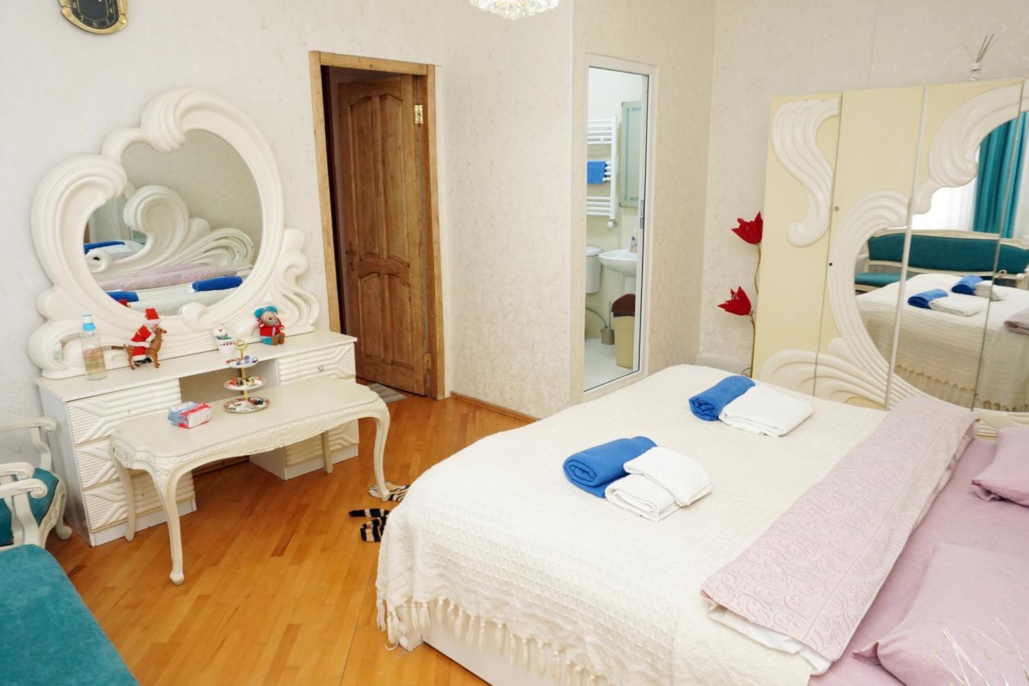 Belas House With Terrace Kutaisi Ngoại thất bức ảnh