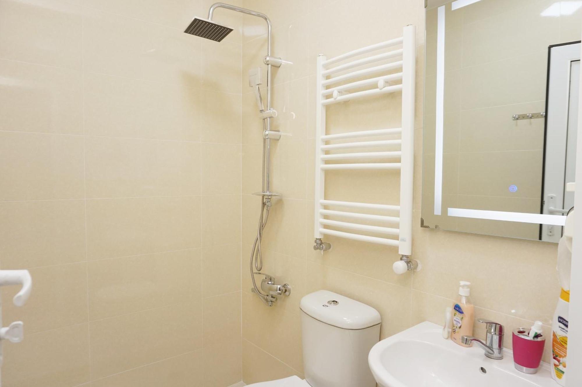Belas House With Terrace Kutaisi Ngoại thất bức ảnh