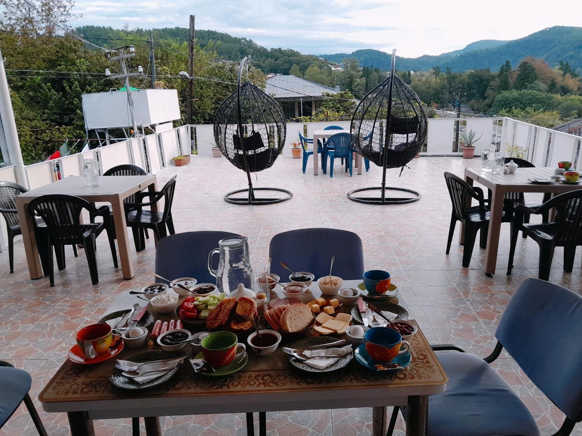 Belas House With Terrace Kutaisi Ngoại thất bức ảnh